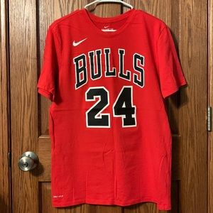 Chicago Bulls jersey tee